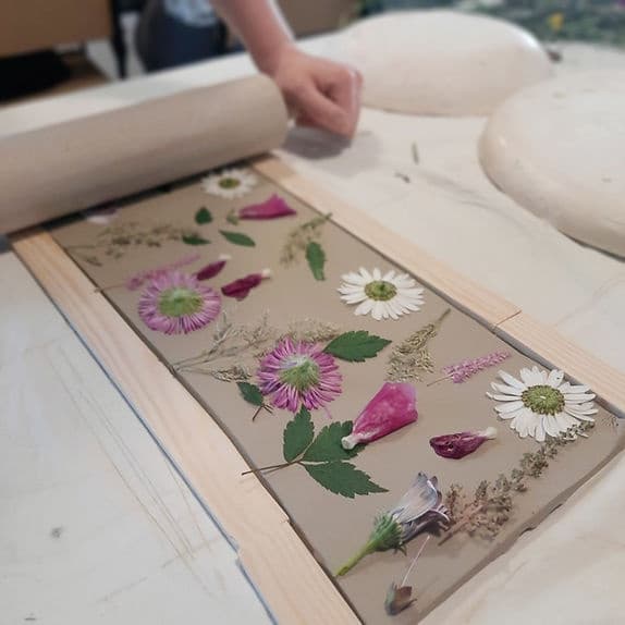 Adult Group Ceramic Making Experience