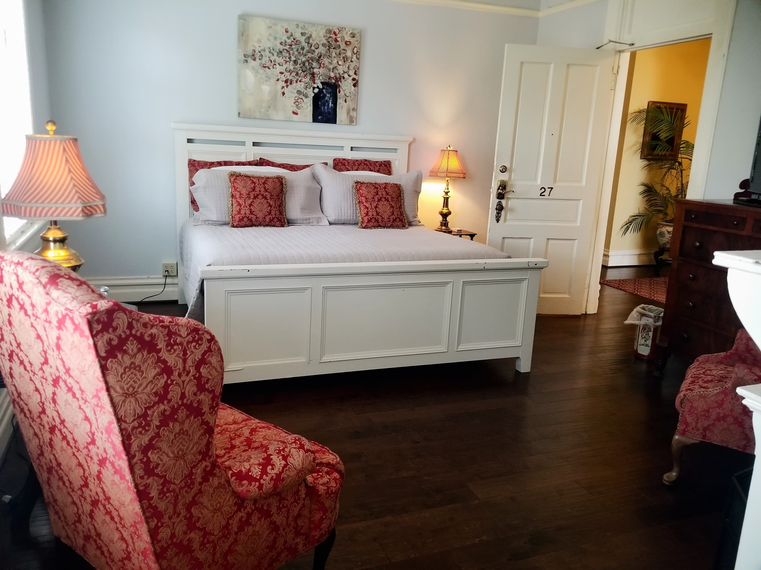 The Ocoee River Room (Check In 3pm-9pm)