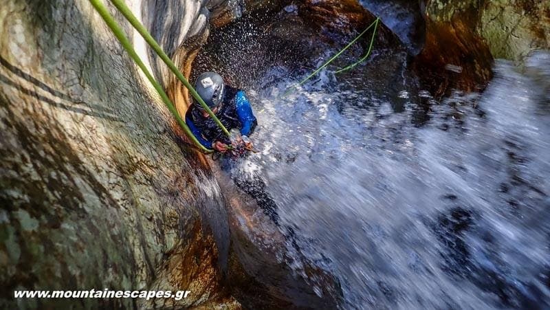 Fakistras canyon A+B