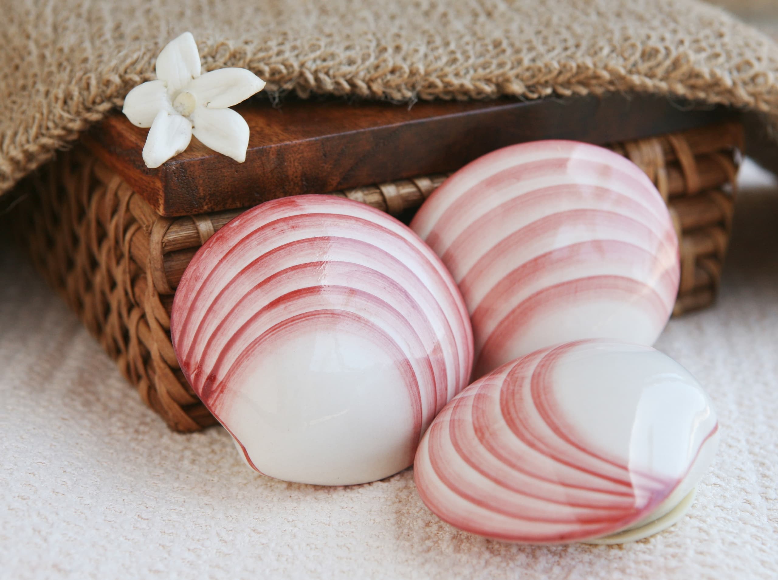 Lava Shell Ganzkörpermassage
