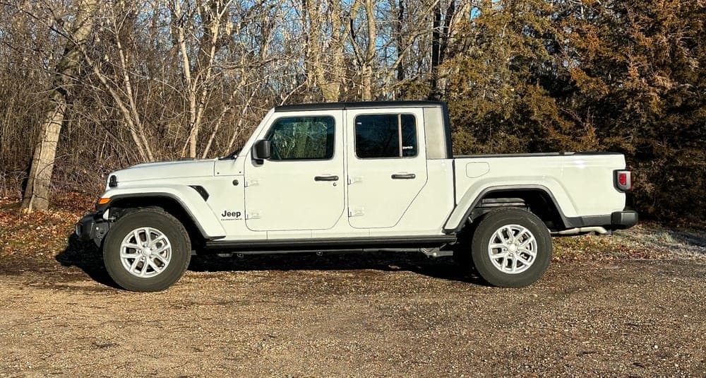 Jeep Gladiator 8 Hour Rental