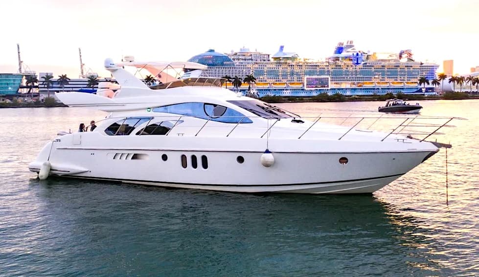 57' AZIMUT