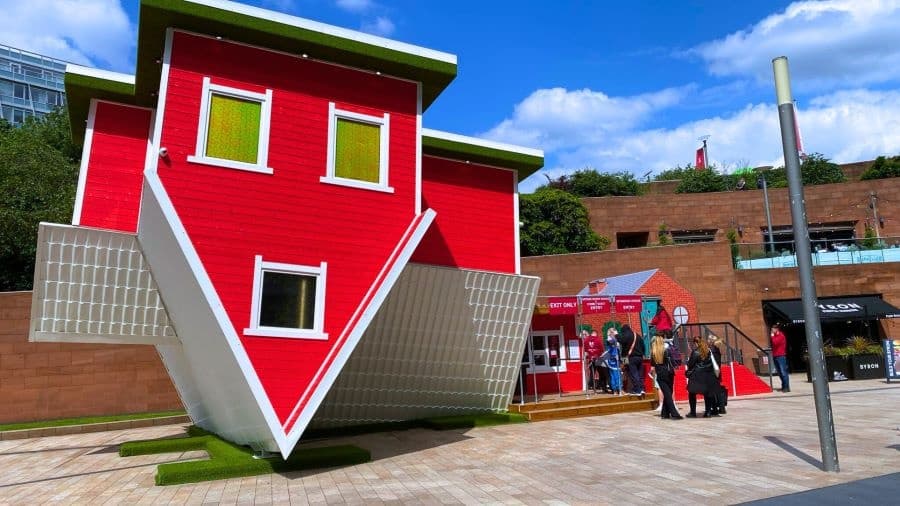 Upside Down House & Spinning House Combi