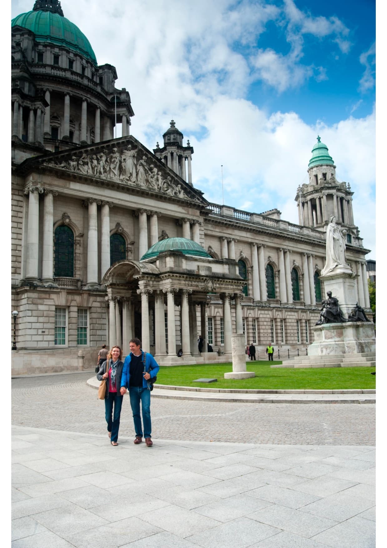 Belfast Highlights walking tour