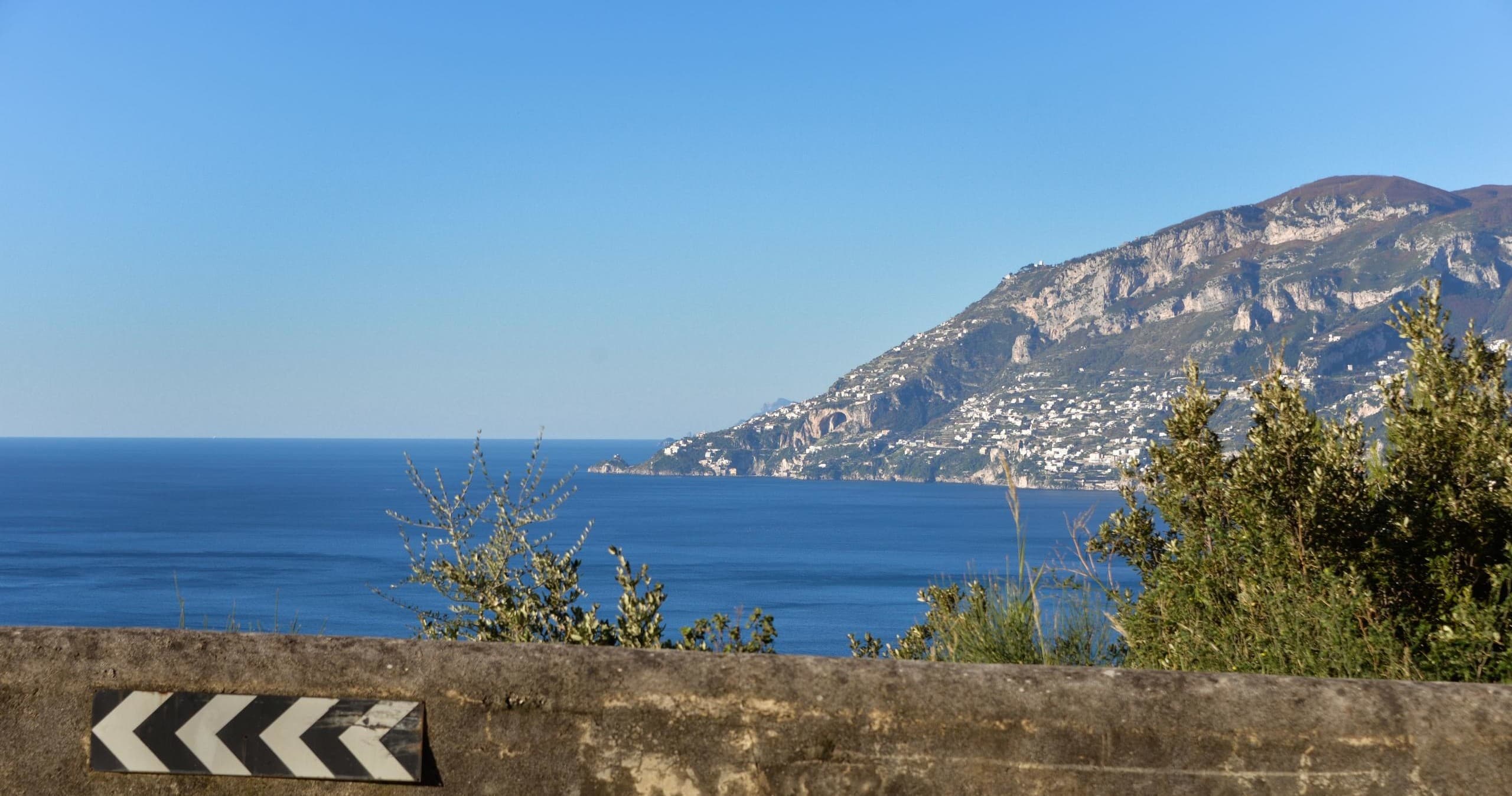 Transfer from Naples to Sorrento with Private Tour in Pompeii