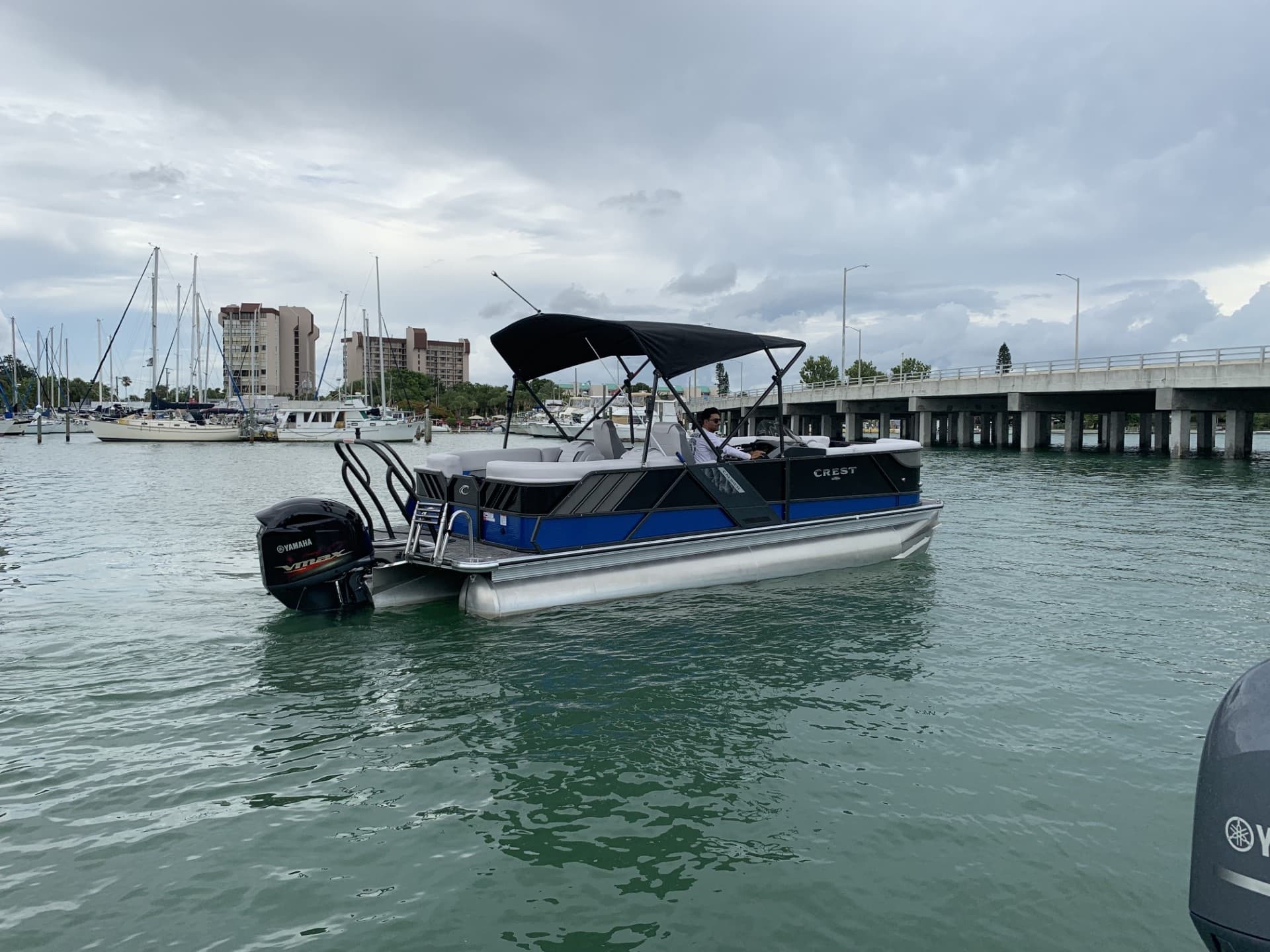 Pontoon rental without a captain