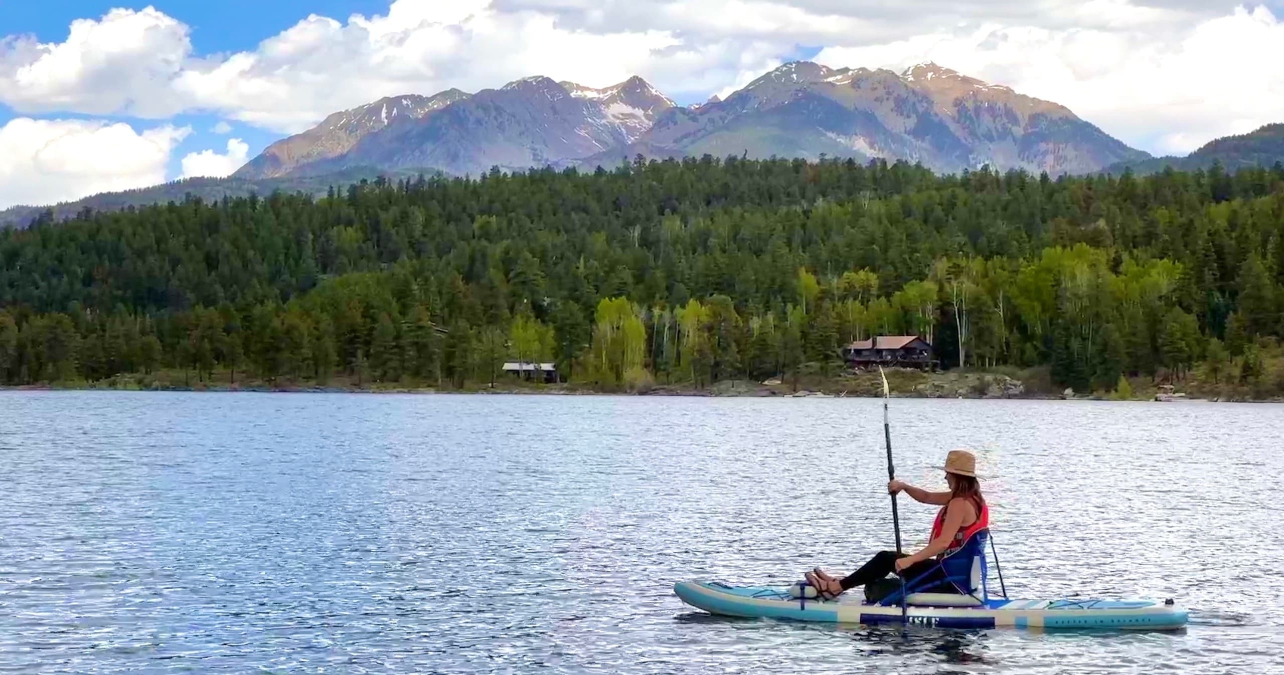 Mountain Lake Paddle & Hang: Mixed Group Tour