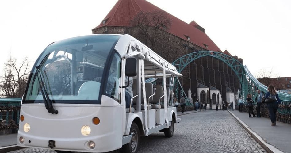 Wroclaw Private City Tour by Electric Car