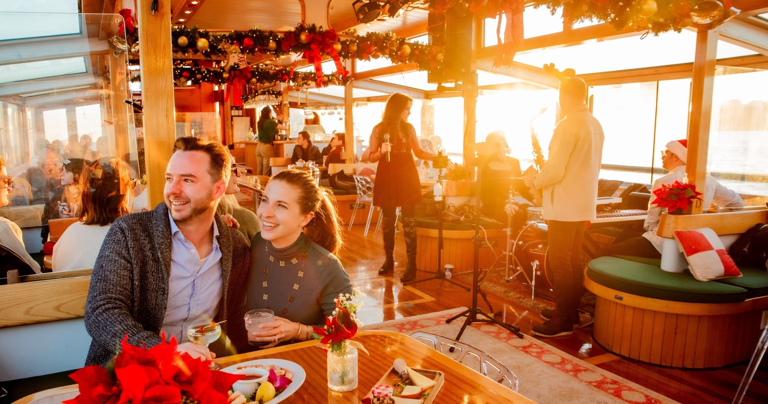 The Holy Cocoa and Carols Holiday Cruise: Traditional Christmas Music & Hymns