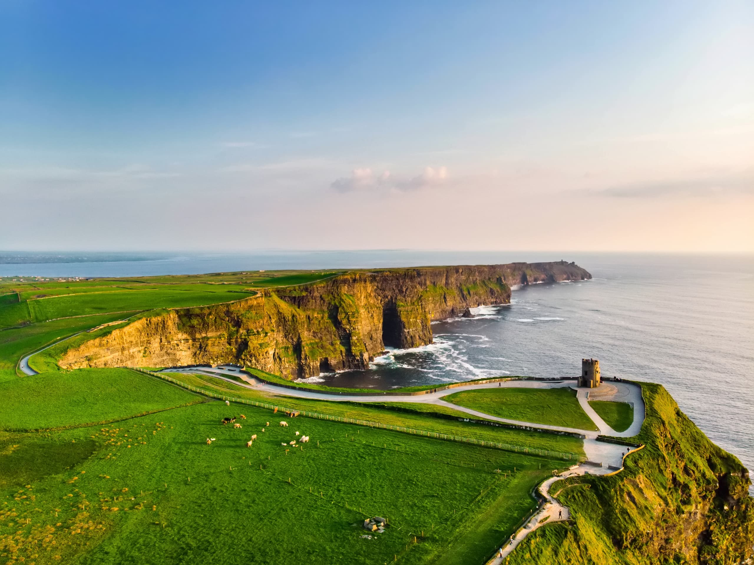 Early Access Cliffs of Moher & Wild Atlantic Way Irish Experience Tour