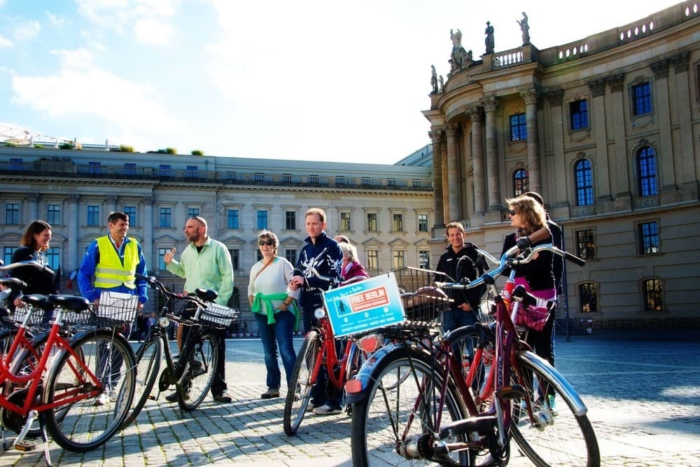 Bike Tour 1: Berlin's Best (english / private)