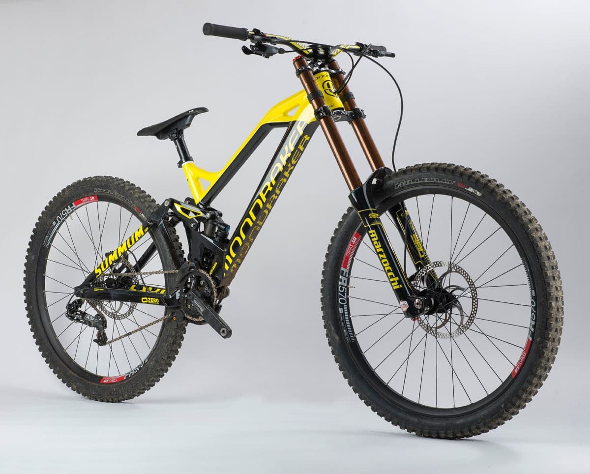 Aluguer Bicicleta Downhill