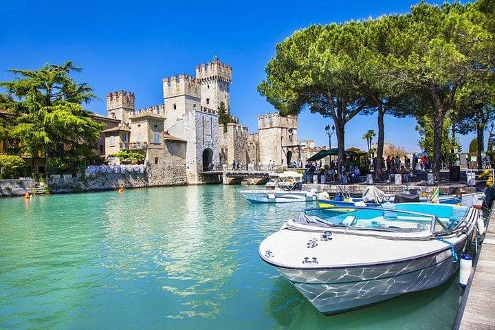 Sirmione Walking & Motorboat Private Tour