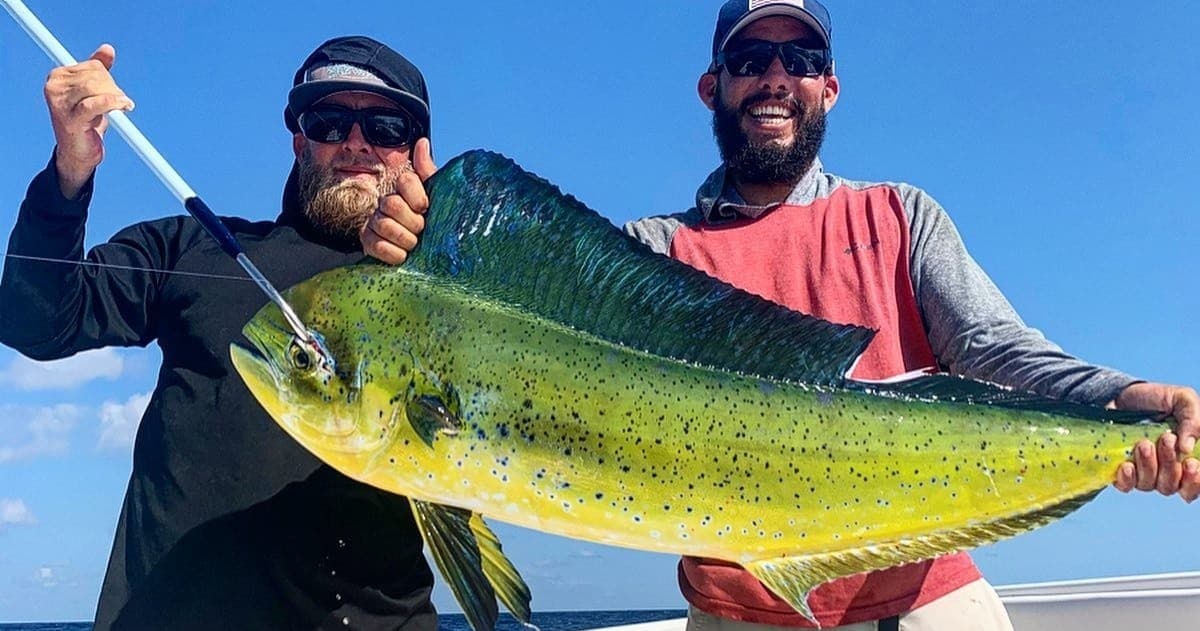 Full Day Private Tournament Charter on The Good Hit""
