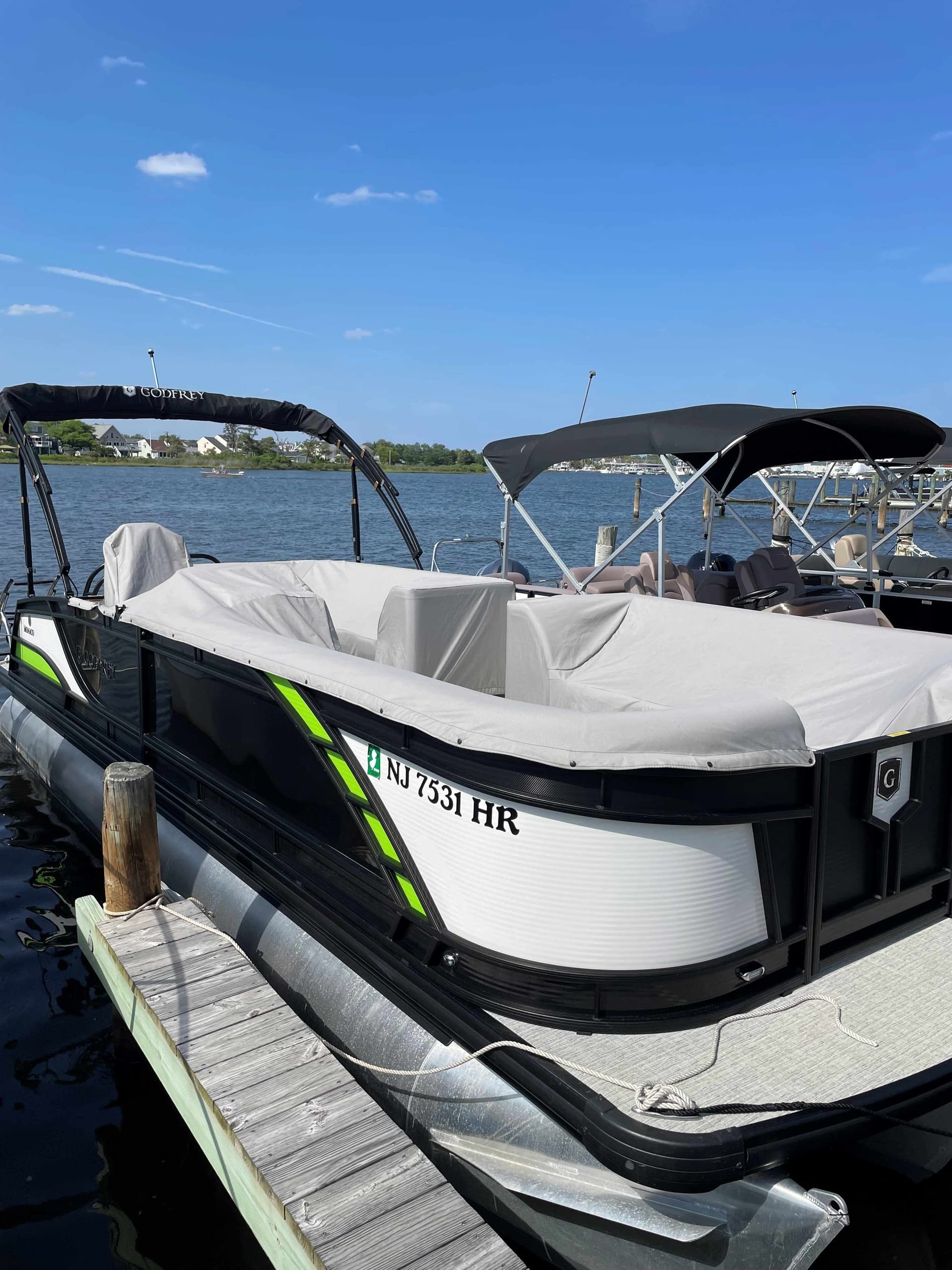 Deluxe 16 Passenger Godfrey Monaco Pontoon Boat