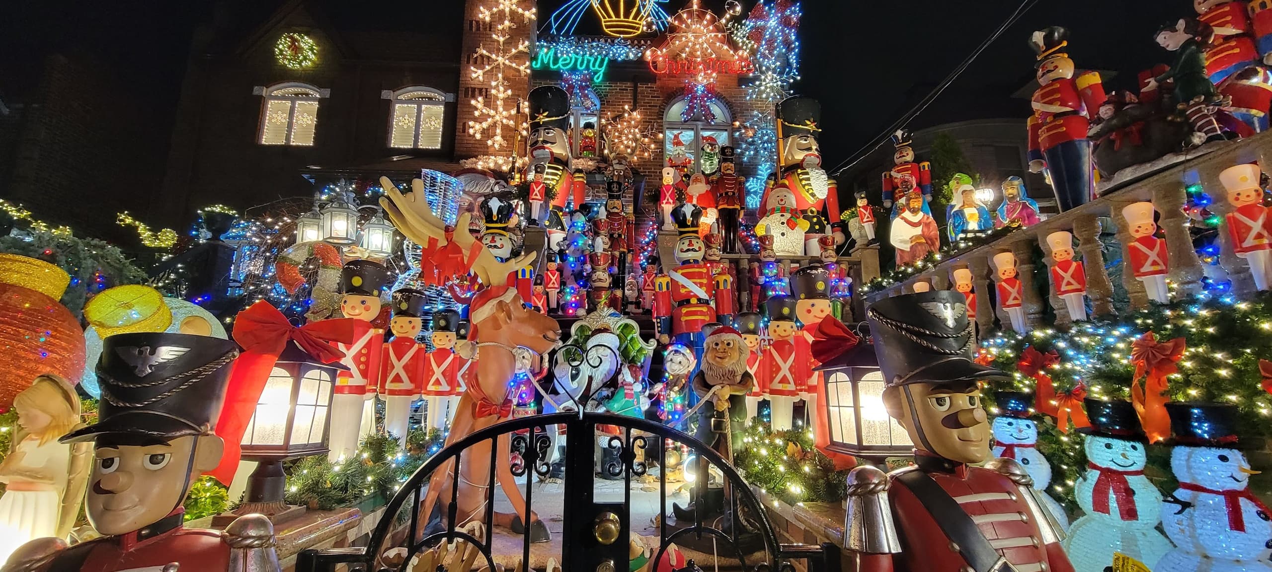 Dyker Heights Holiday Lights
