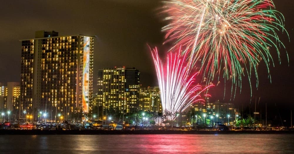 Friday Fireworks Cruise