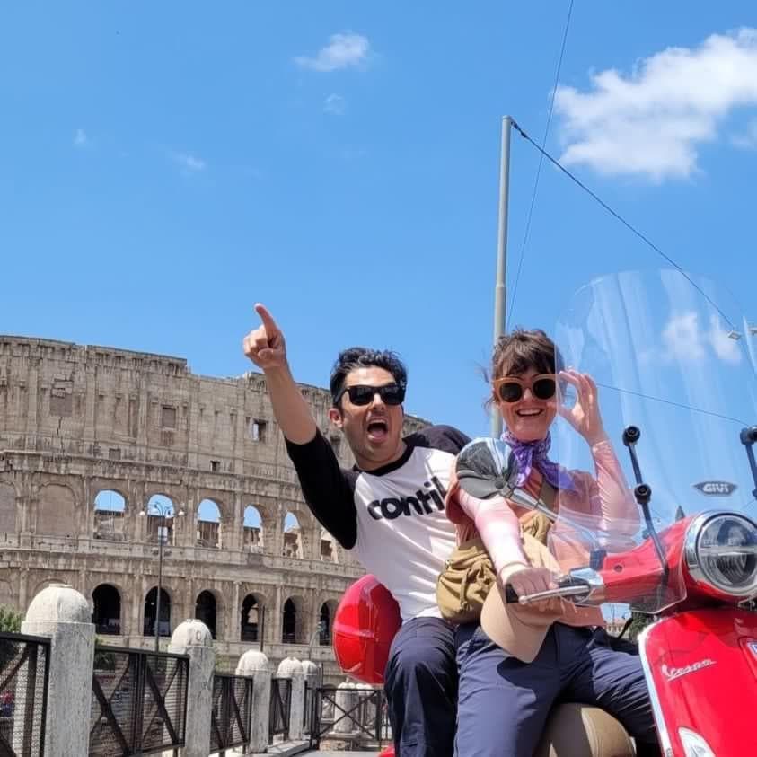 Vespa Rental (125cc)