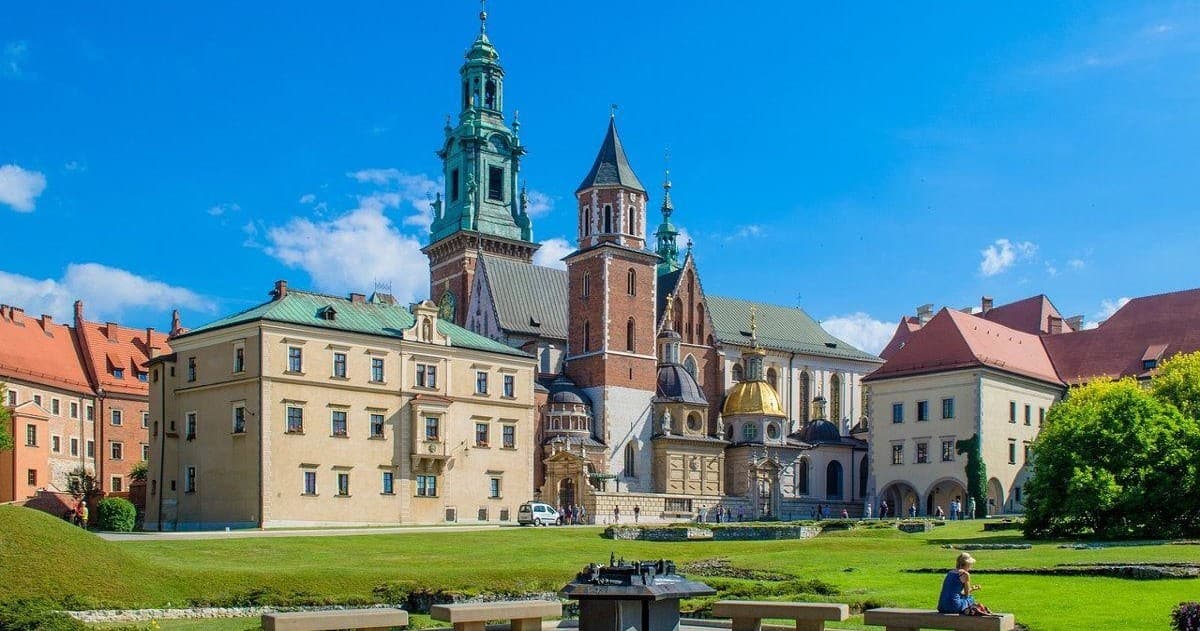 Krakow Day Tour from Warsaw by train