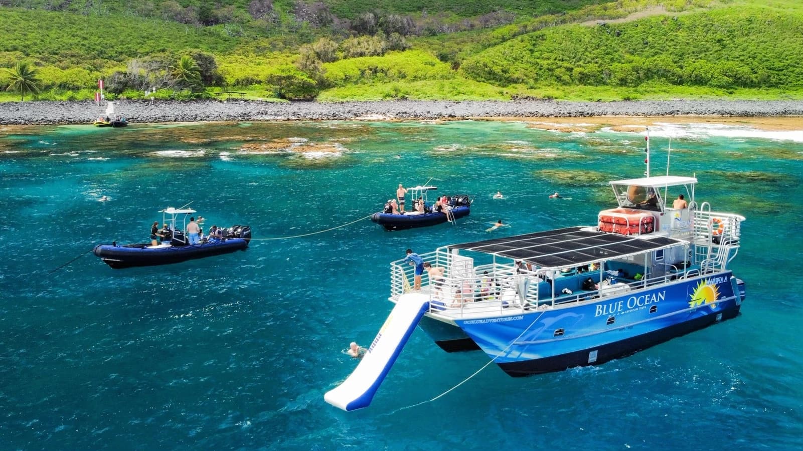 Na Pali Coast Power Catamaran Scenic and Snorkel Tour