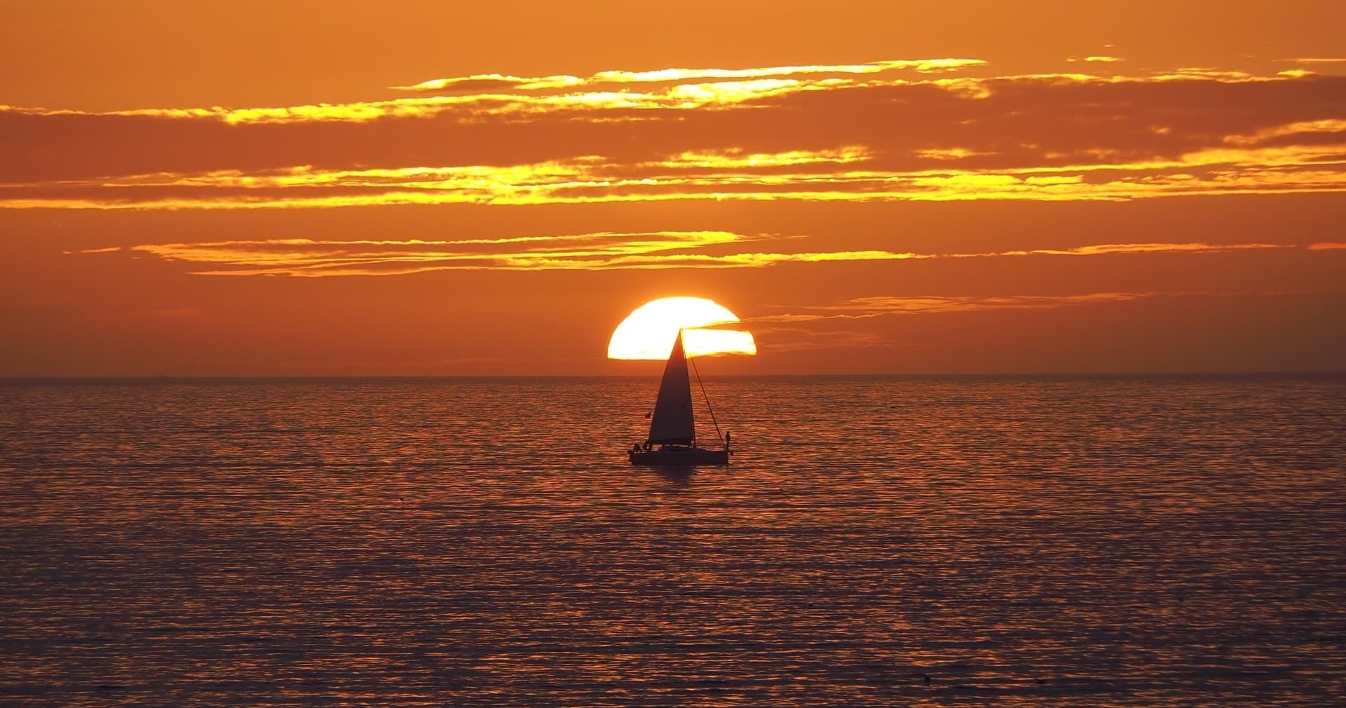Sunset Epic boat trip to Ponta da Piedade