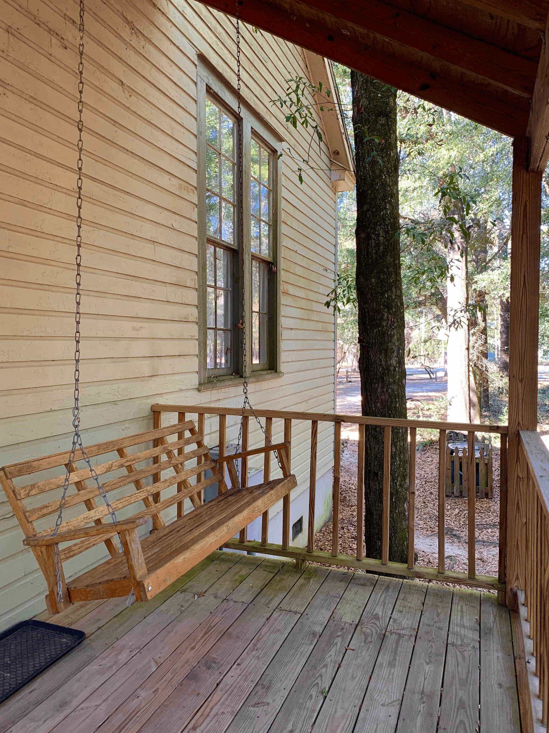 Schoolhouse Inn Room 4