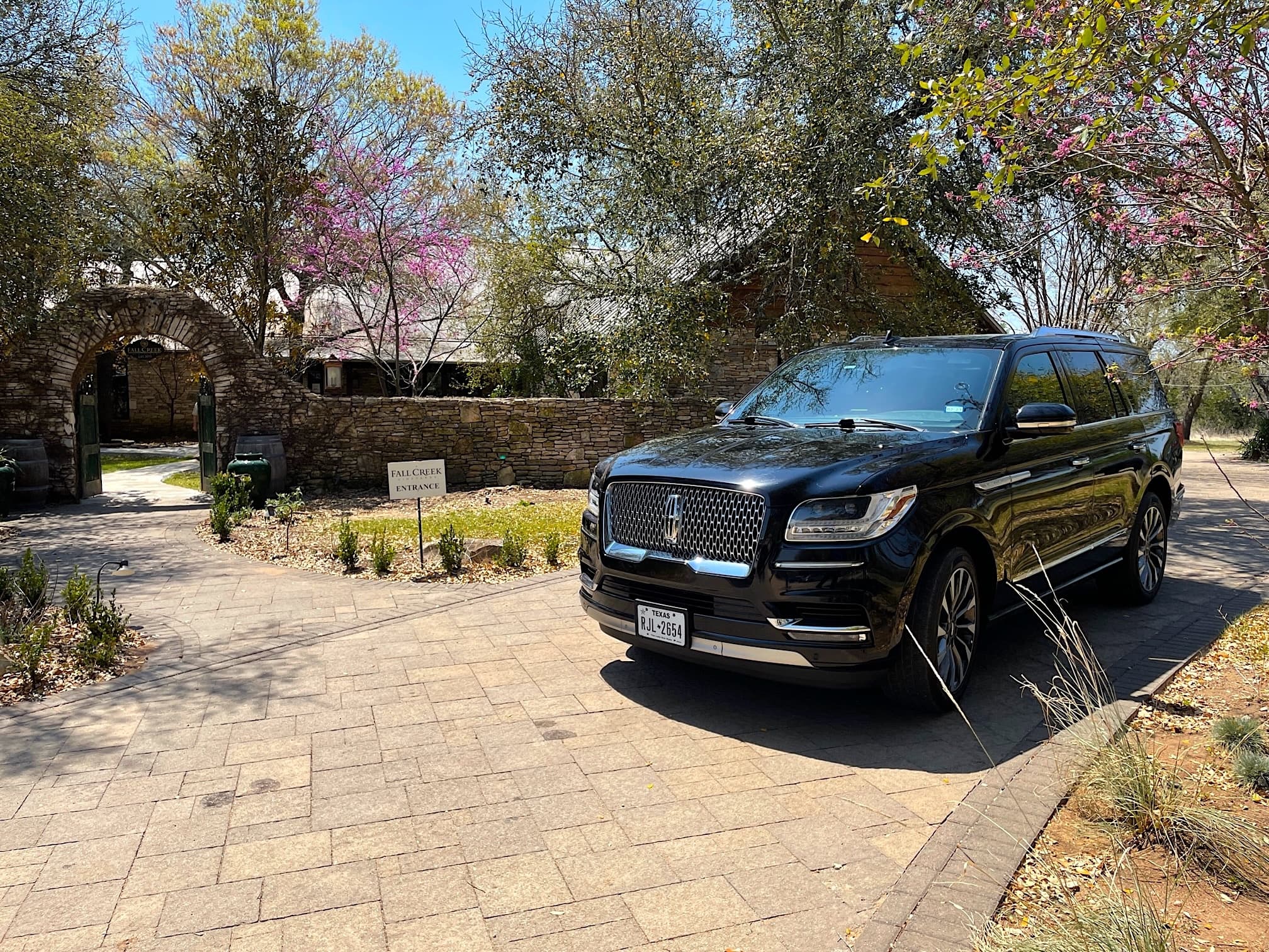SUV Hourly Charter Service