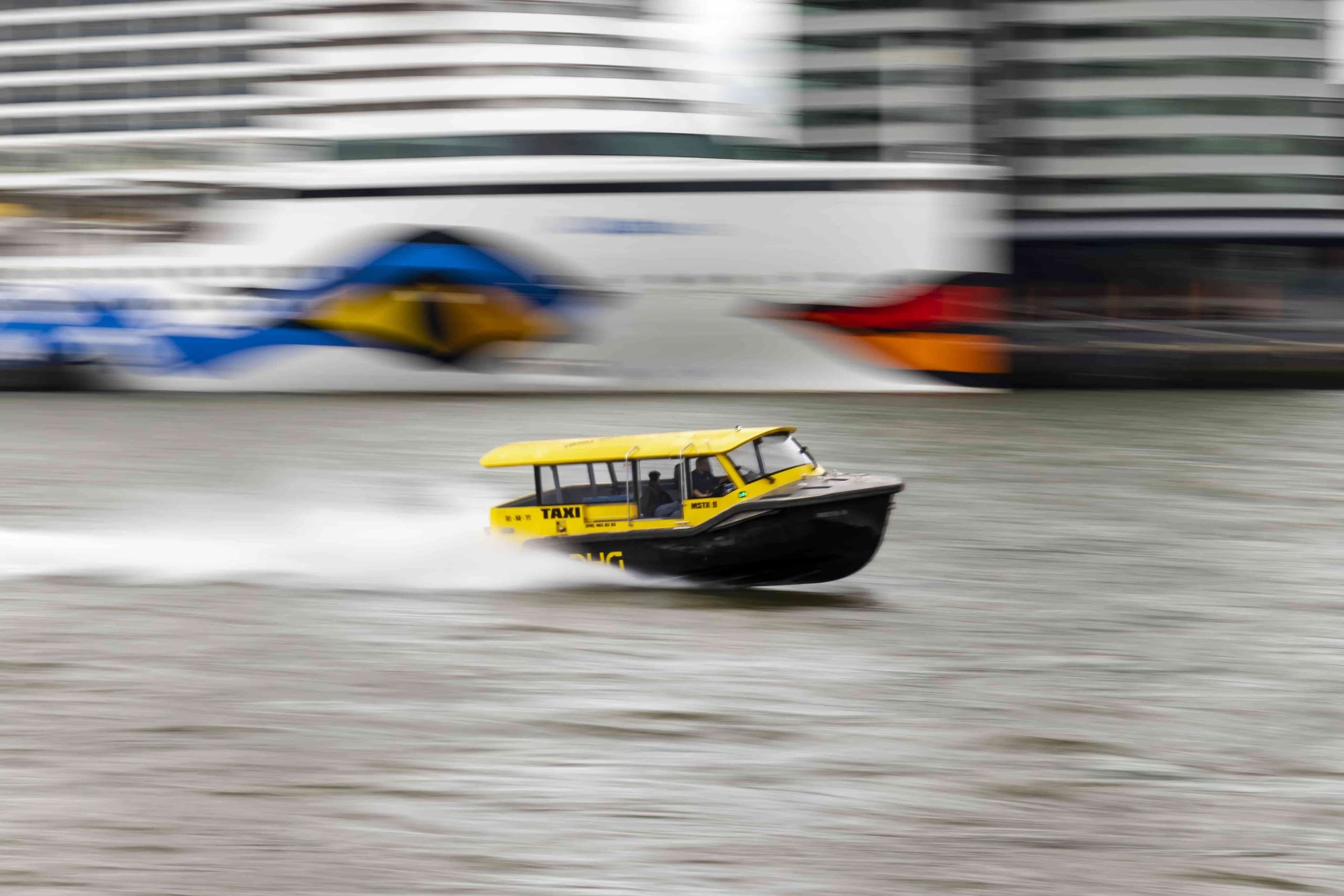 Rotterdam Iconen Tour & Watertaxi