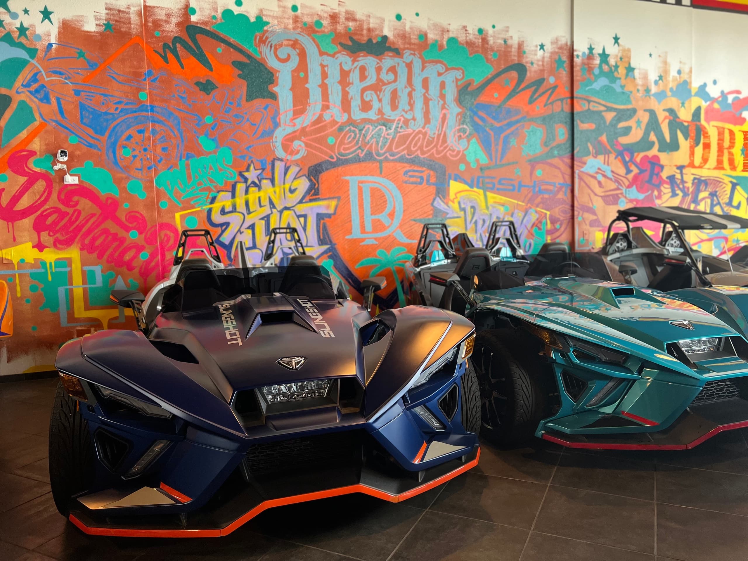 POLARIS SLINGSHOT DAILY RENTALS- AUTOMATIC