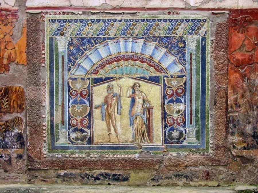 Naples and Archeology