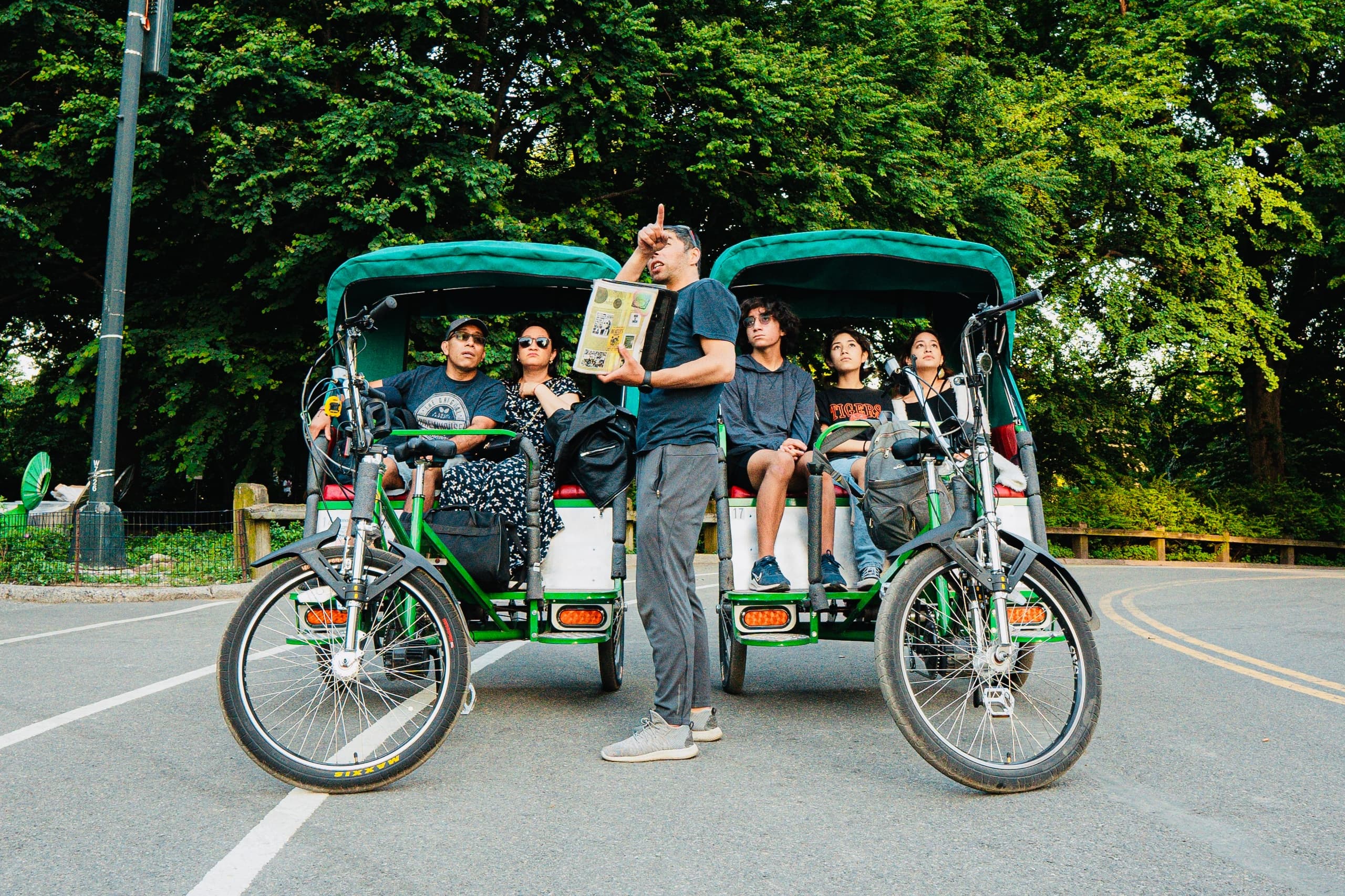 2-Hour Deluxe Tour