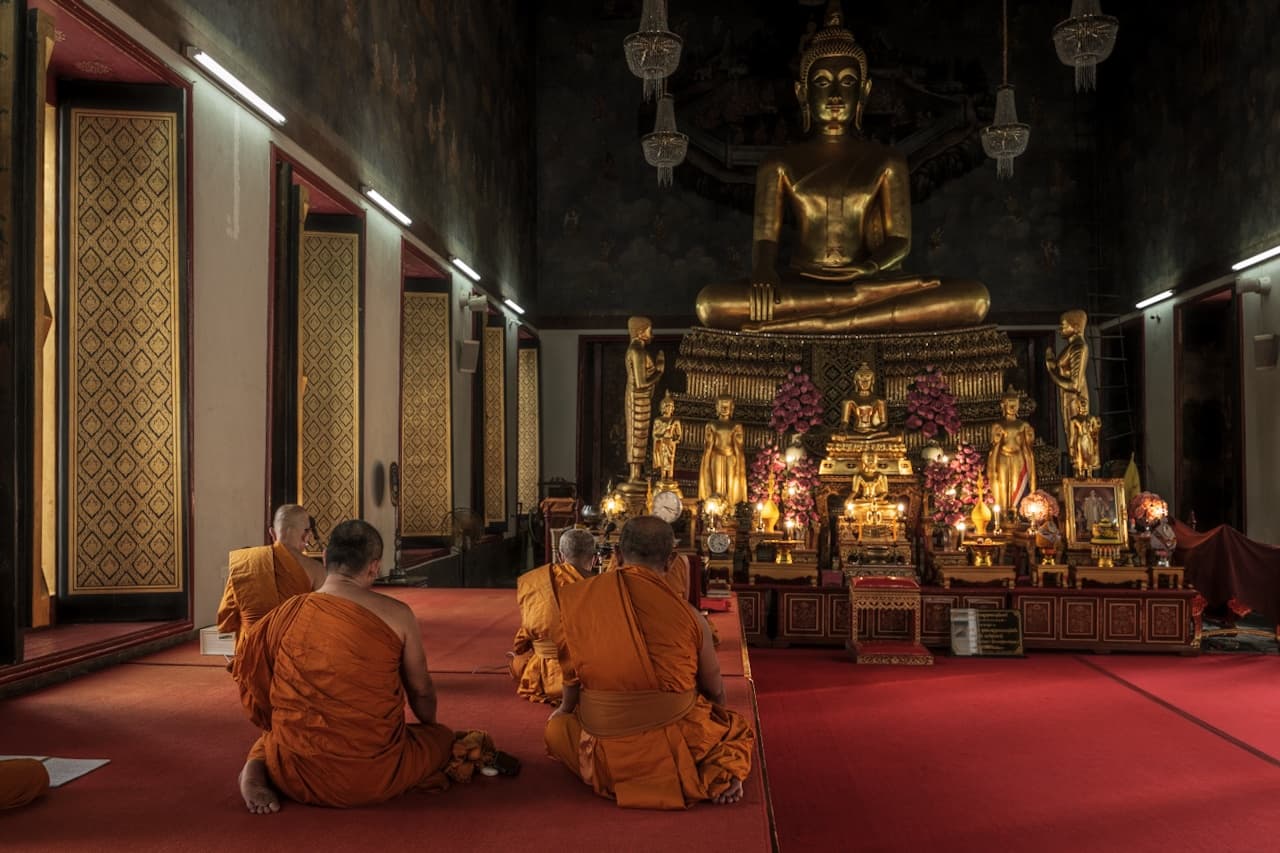 Photo Exploring: Ratchanatdaram Temple (Afternoon Program) Bangkok