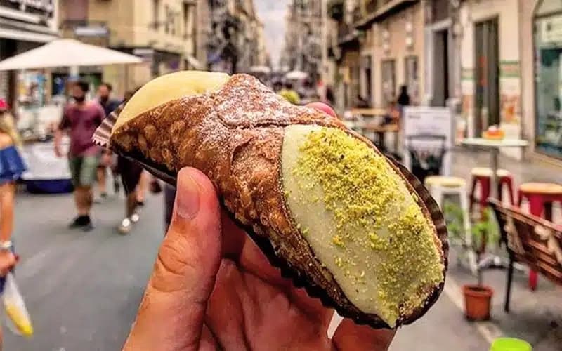 Syracuse Food Tour: between food and history