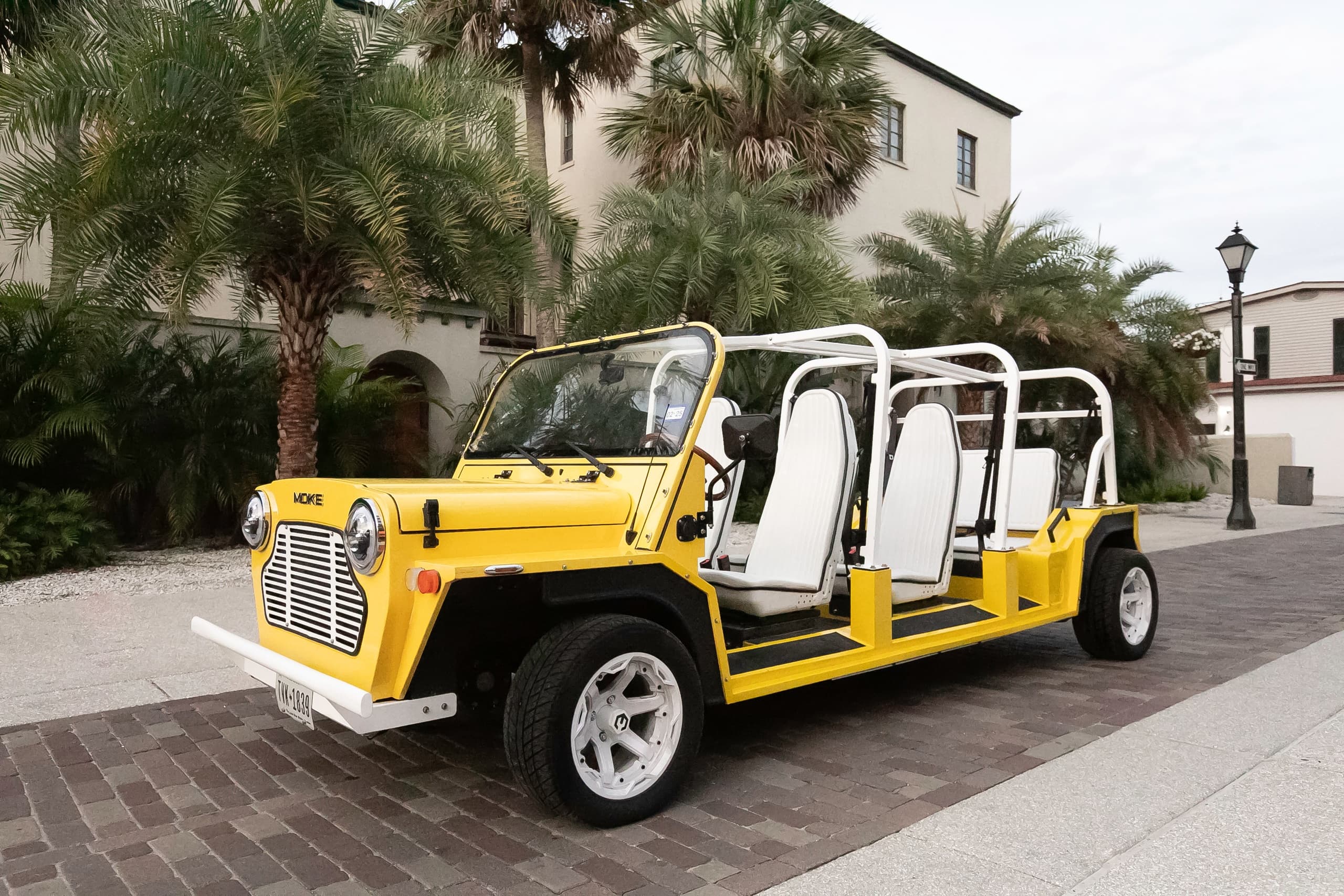 6 Passenger LiMoke Golf Cart Rental