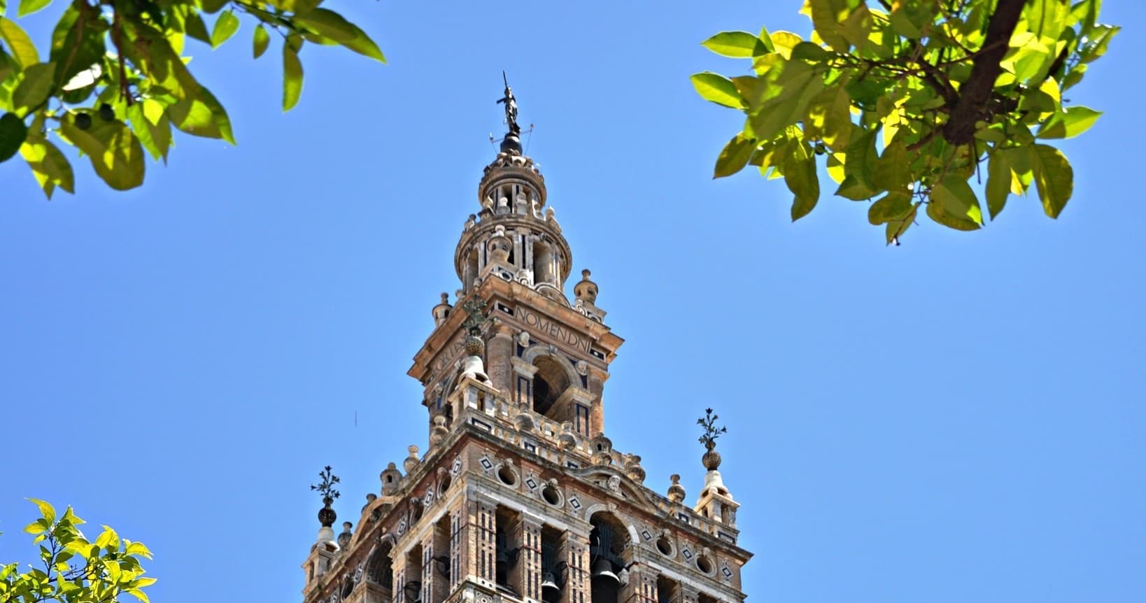 Sevilla desde Granada con transfer privado