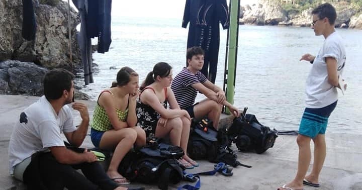 Scuba Review