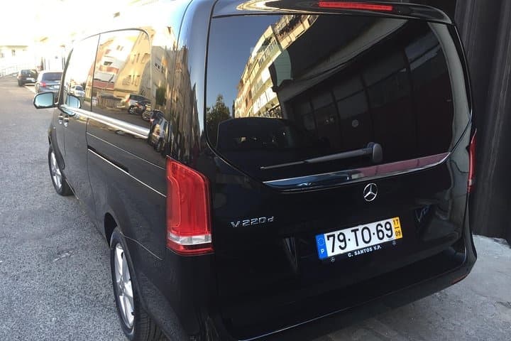 Private Transfer To or From COSTA de CAPARICA