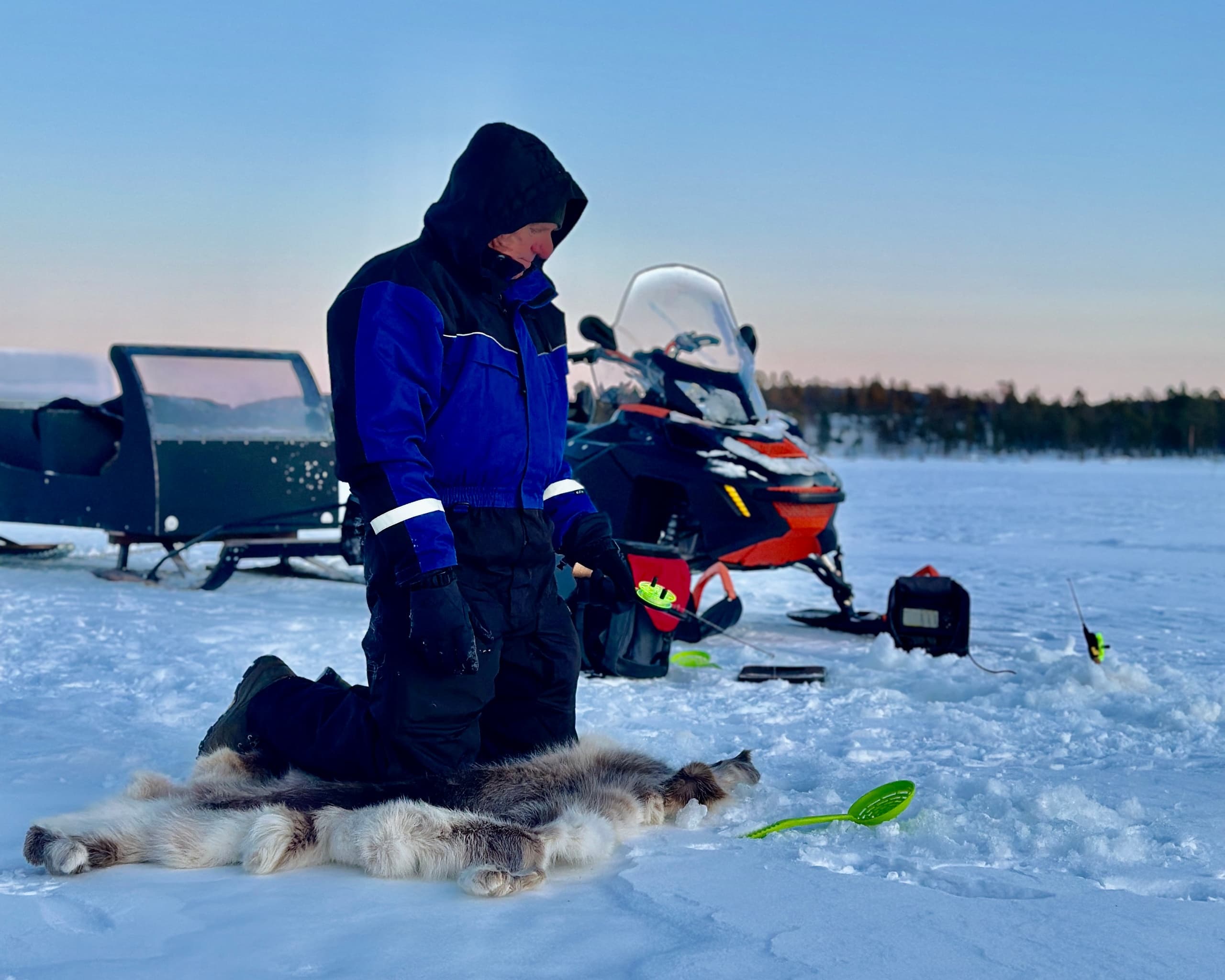 Ice Fishing Safari