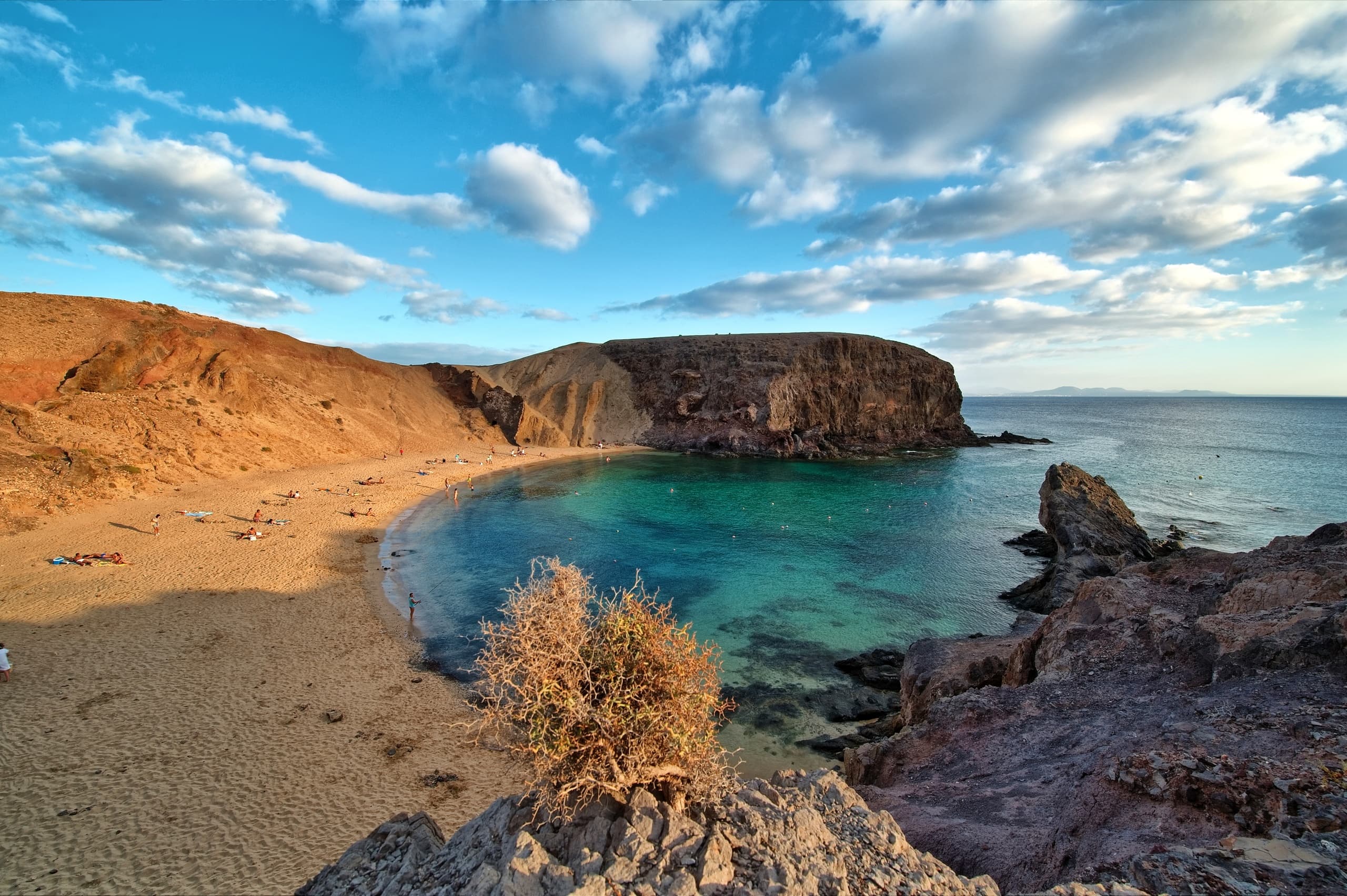 Navega en un lujoso catamarán por las playas de Papagayo