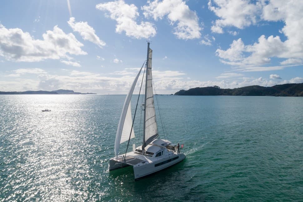 Semi-private Catamaran Sailing Cruise – Santorini Caldera & Thirassia Escape (Diamond)