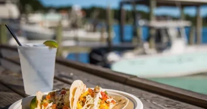 Tiki Crawl/ Restaurant Crawl Tour