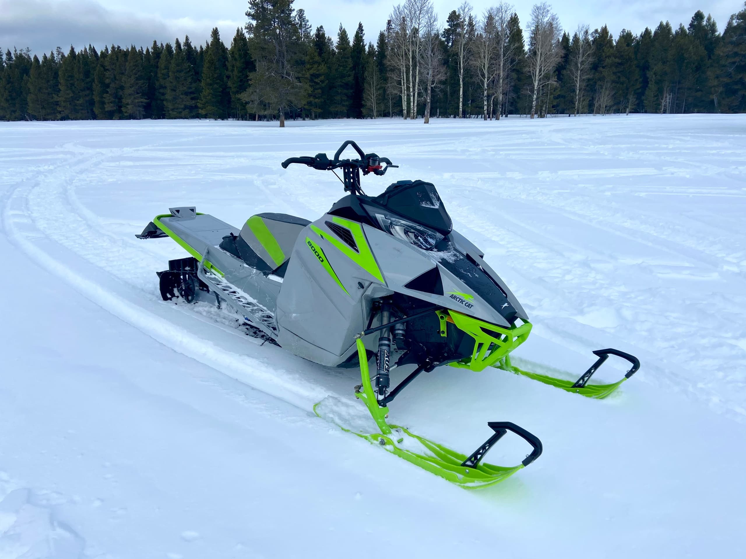 Arctic Cat M8000