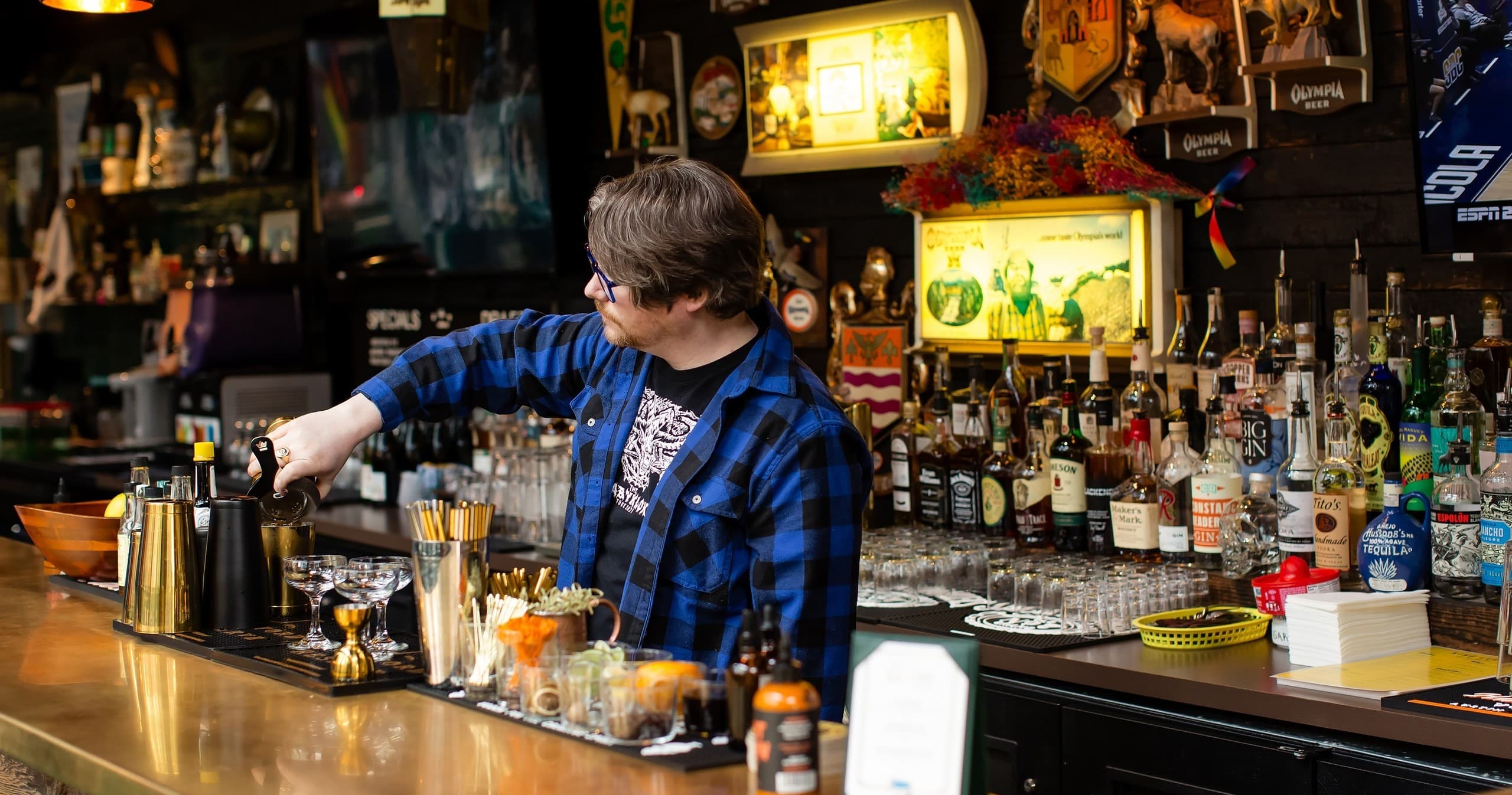 Happy Hour Tour