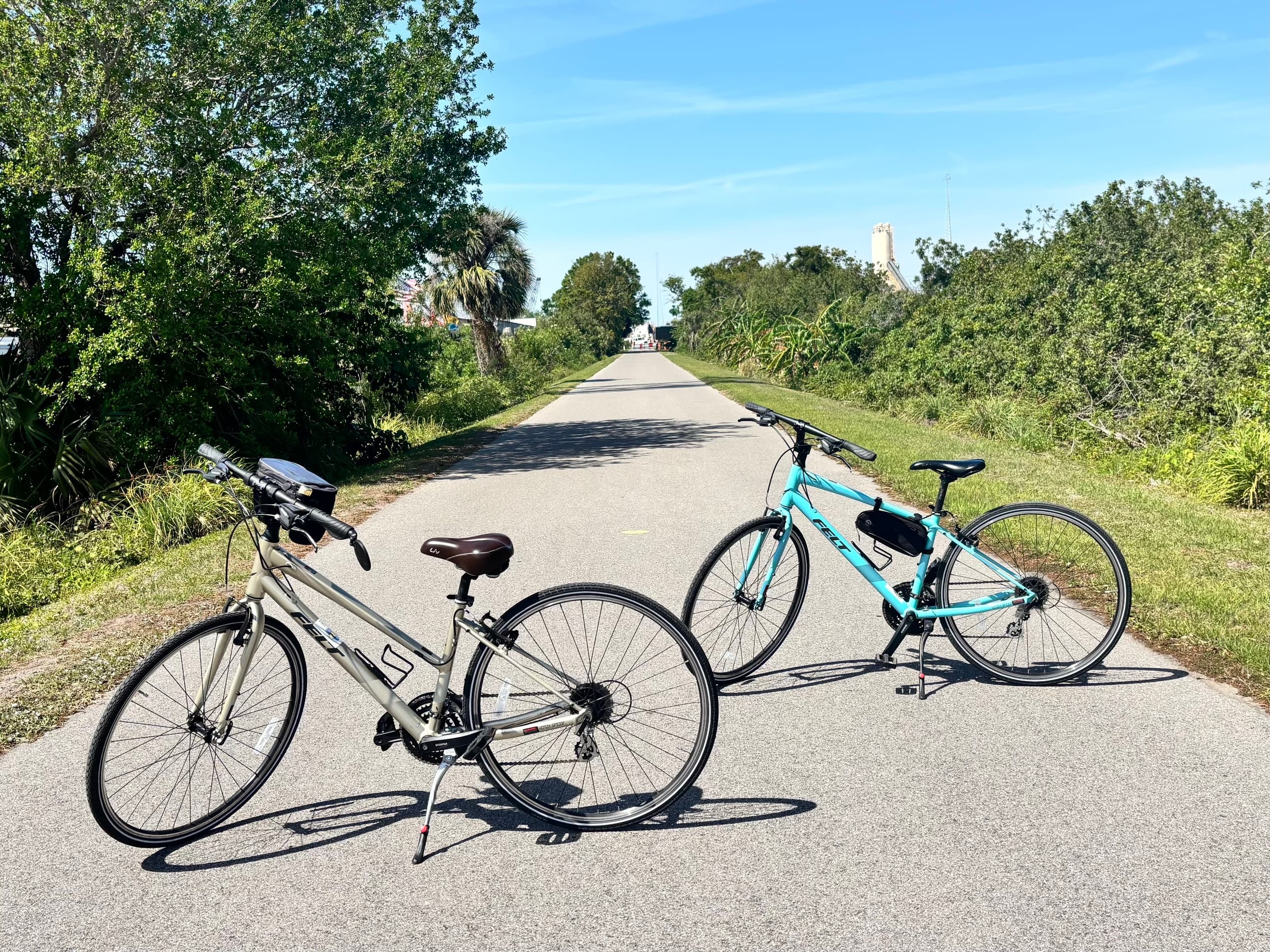 Felt Flat Bar Bicycle Rental              1 Day