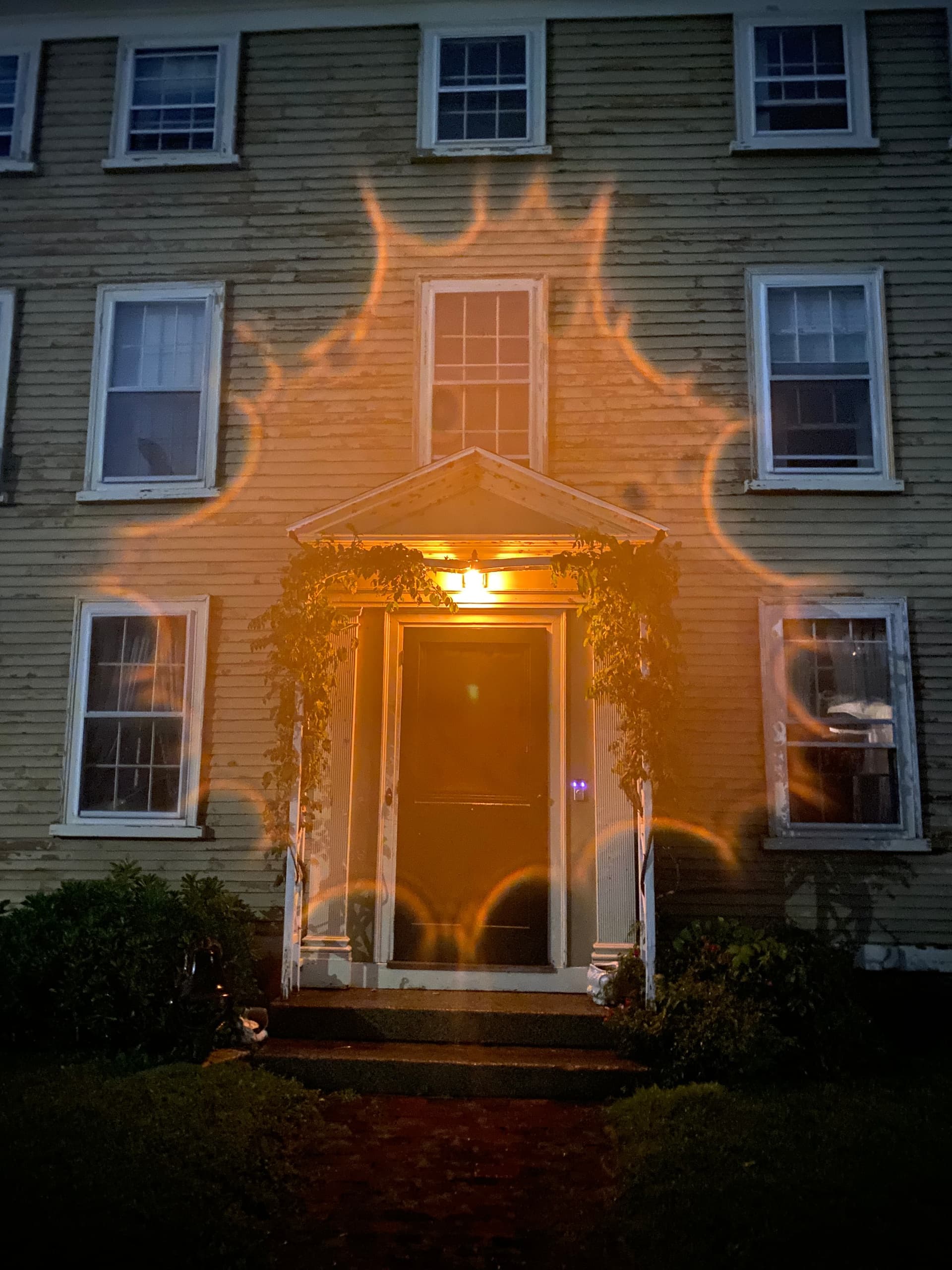 Specters & Apparitions: a Ghost Hunting Tour
