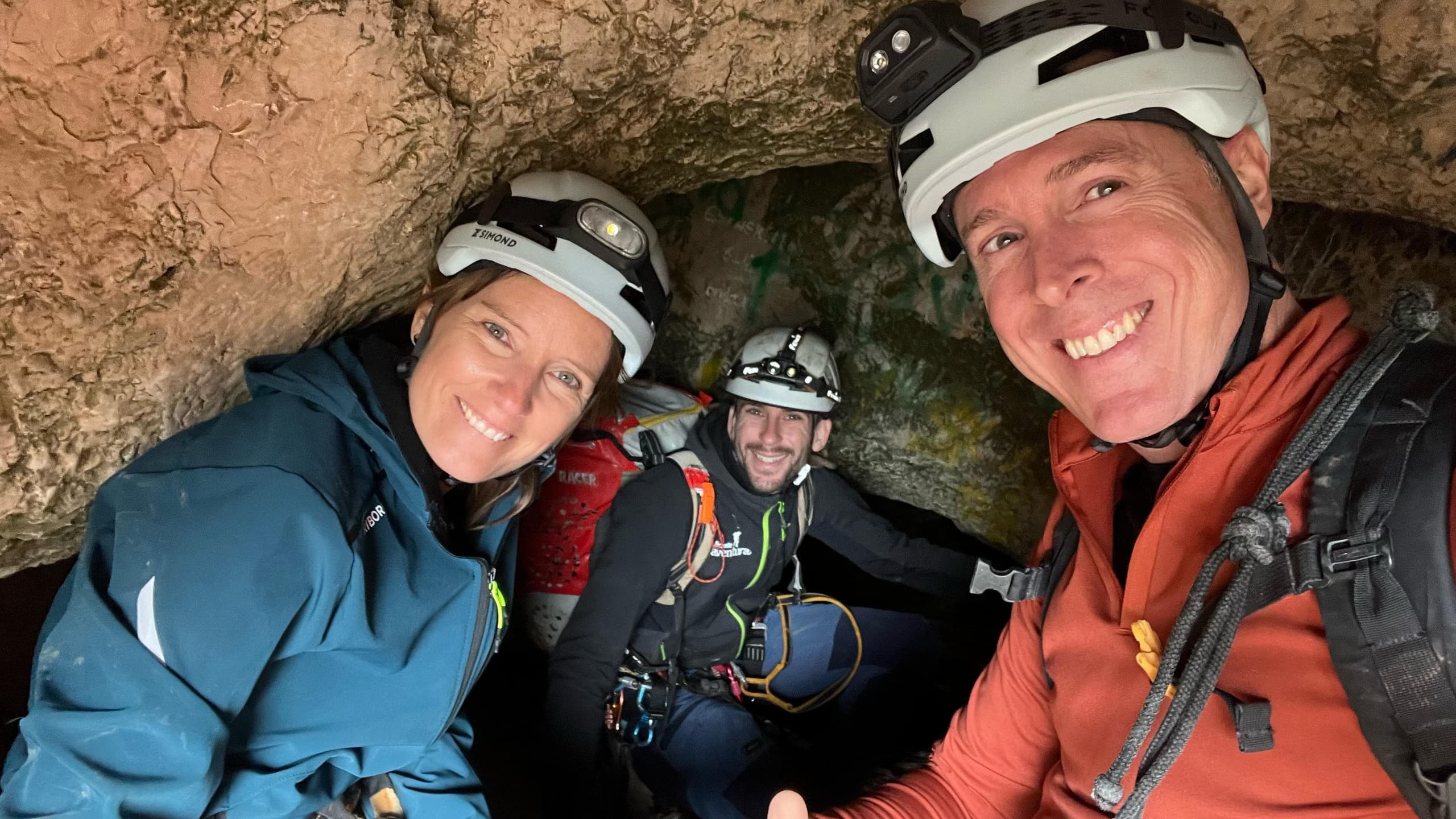 Espeleología en la Cova Fosca