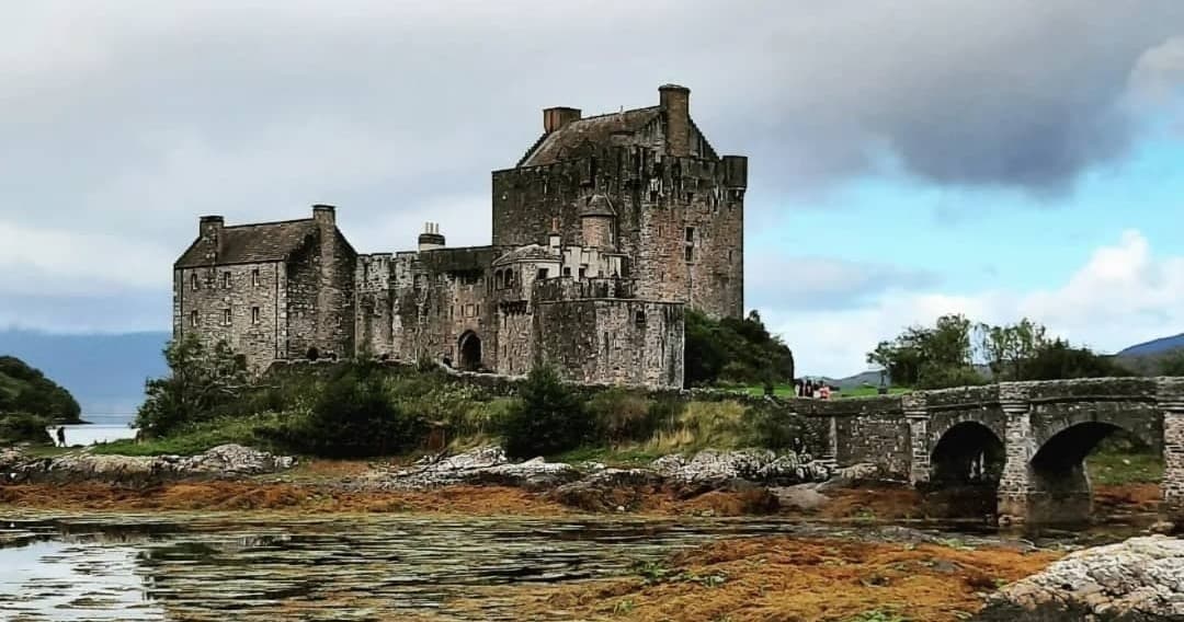 Eilean Donan Castle with Loch Ness - Fort Augustus and Urquhart Castle