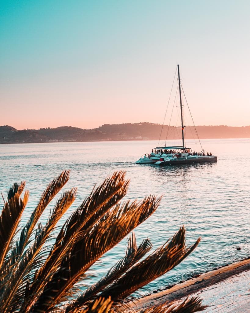 Sunset Experience - Catamaran Terrace