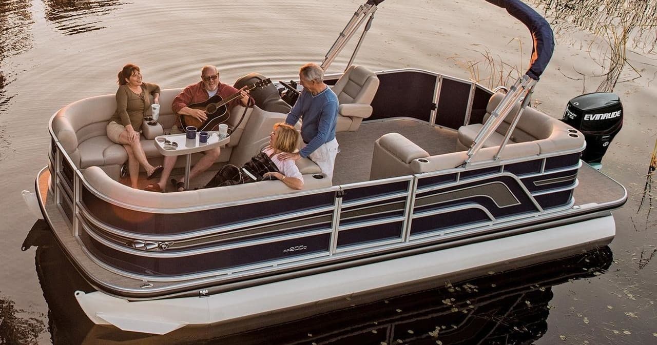 20' Ranger Cruise Pontoon Boat