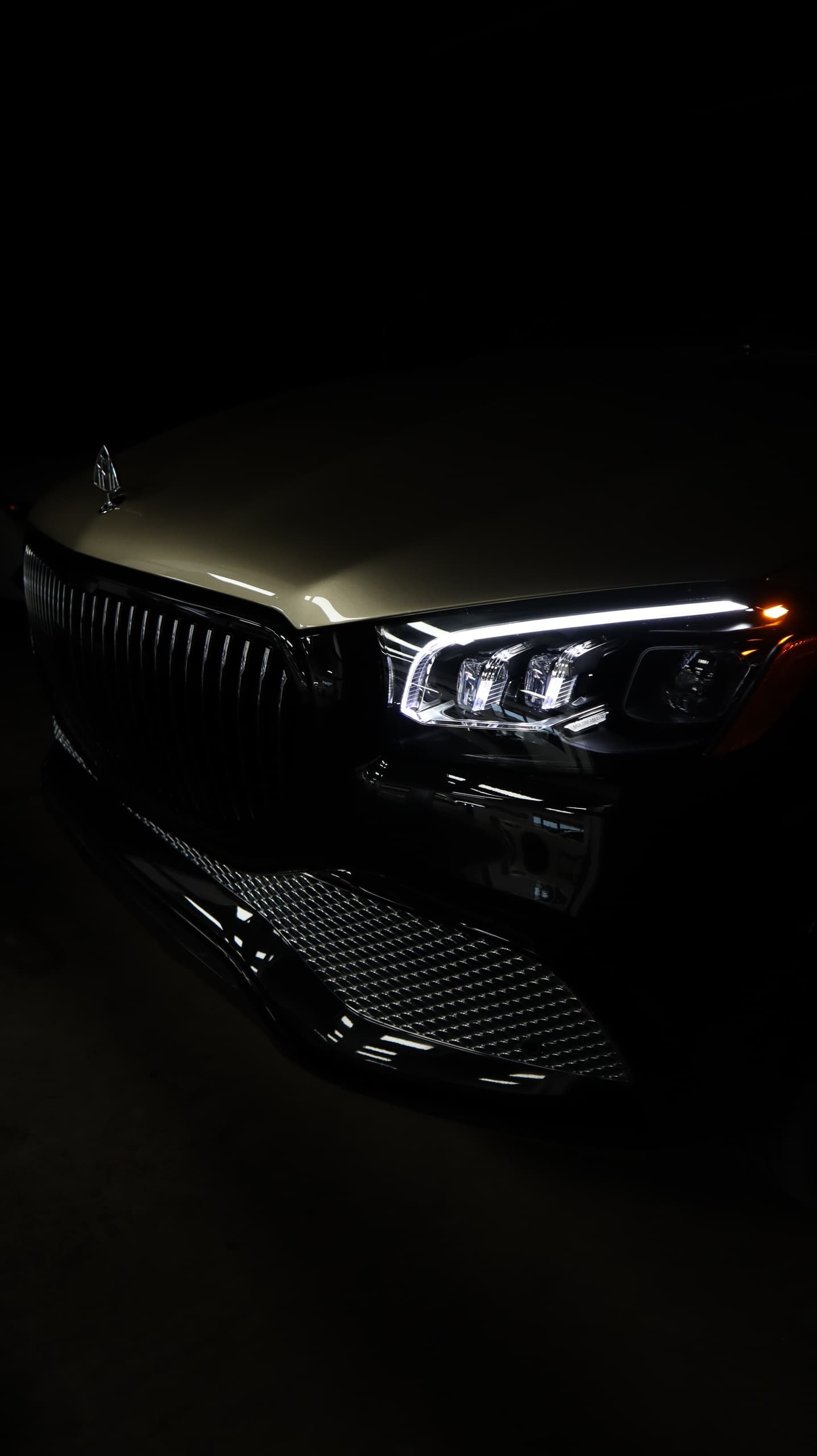 Mercedes-Benz Maybach GLS600 Chauffeur Service